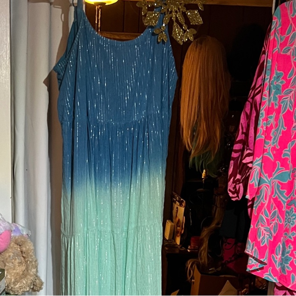 Elegant Blue and Green Maxi Dress